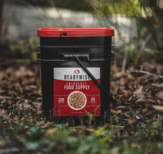 Preparado para emergencias: ¡Ponga en marcha la seguridad con la preparación esencial de alimentos y agua!